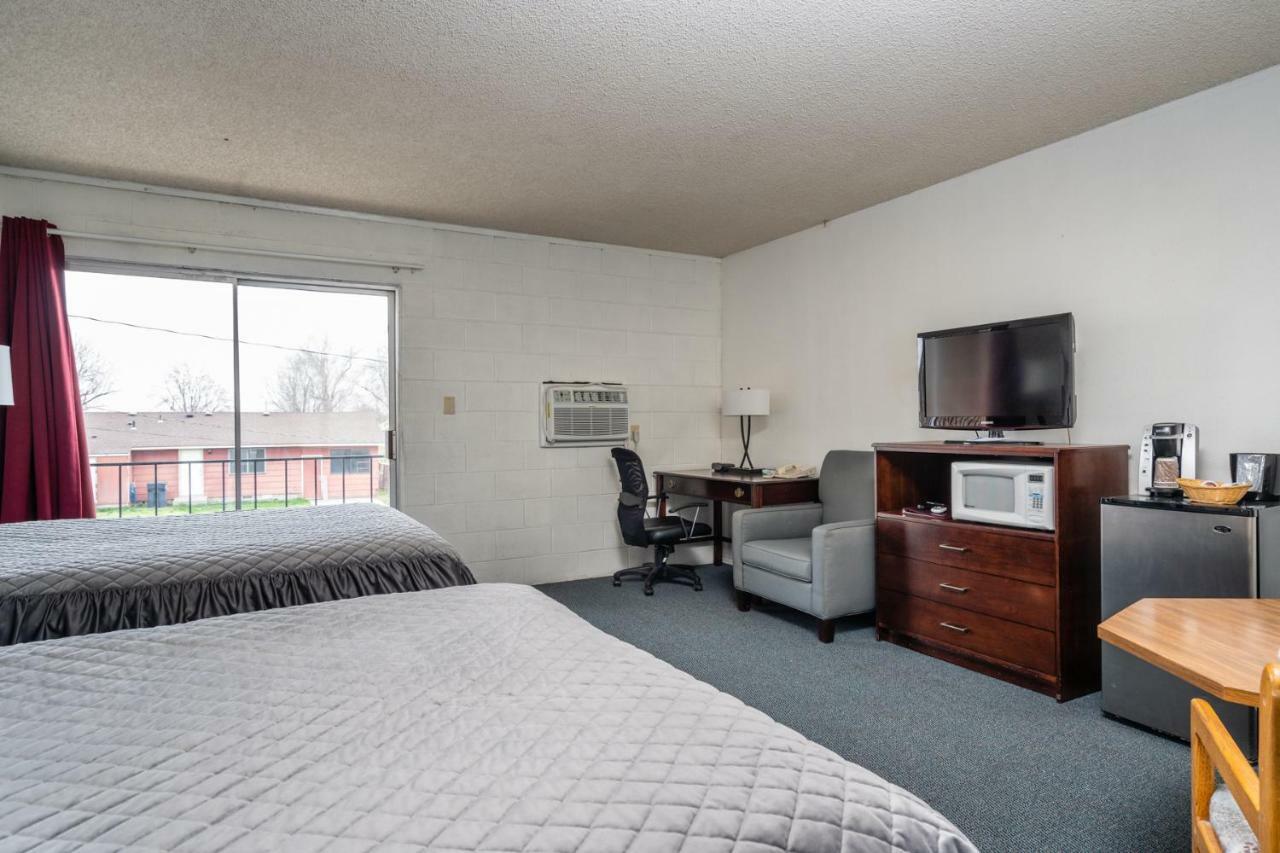 M&M Motel Connell Экстерьер фото